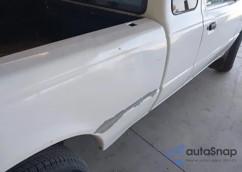 2000 Ford Ranger Xl/Xlt from USA, damaged, VIN 1FTYR14VXYTB24131
